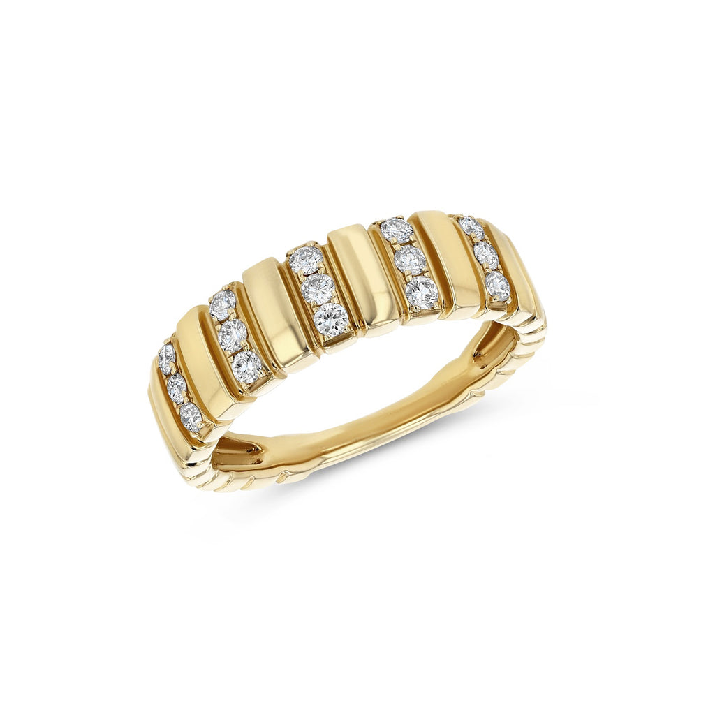 Gold ribbed diamond band in yellow